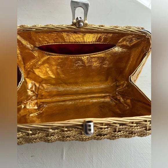 60’s Koret unique clutch - Picture 8 of 9